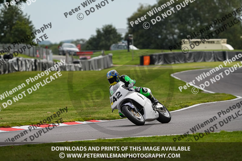 anglesey;brands hatch;cadwell park;croft;donington park;enduro digital images;event digital images;eventdigitalimages;mallory;no limits;oulton park;peter wileman photography;racing digital images;silverstone;snetterton;trackday digital images;trackday photos;vmcc banbury run;welsh 2 day enduro
